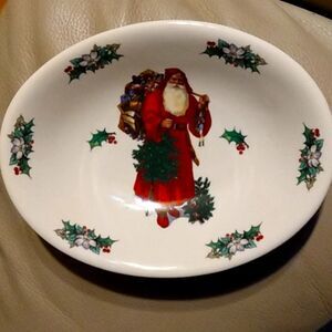 Vintage Crowne Oaks Designs Made In England Soap Dish